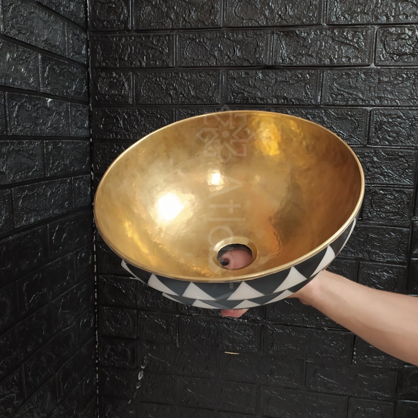 Lavabo de baño fabricado en latón y resina, diseño en blanco y negro, lavabo de tocador